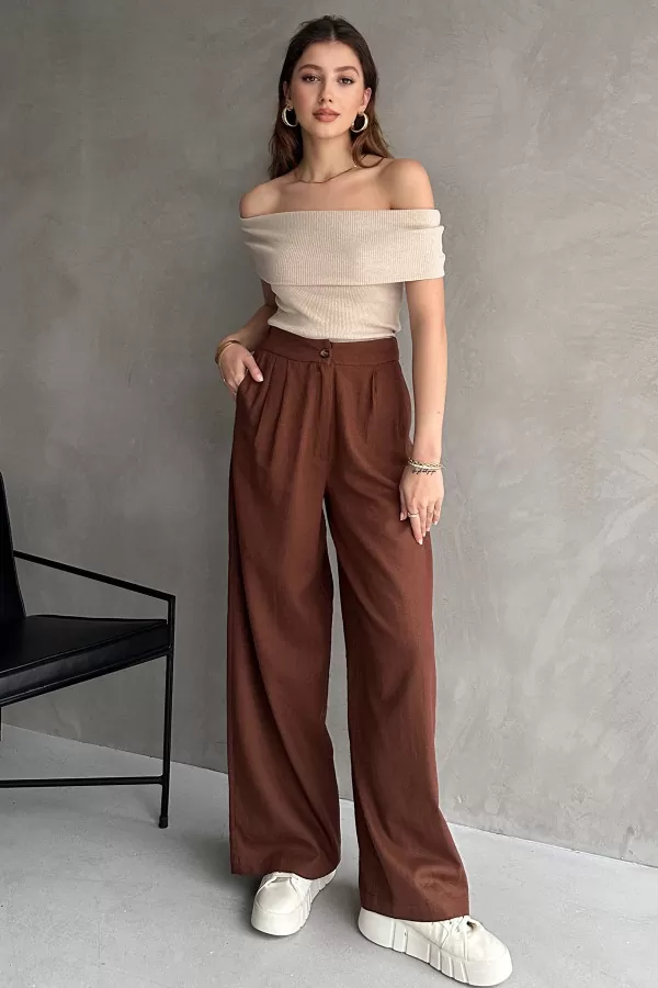 Taş Rengi Madonna Yaka Kısa Kollu Bluz