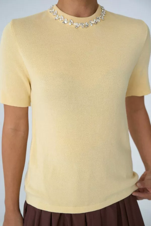 Taşlı Kolye Detaylı Sarı Triko Kadın Kazak