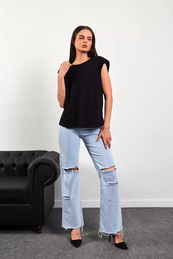 Vatkalı Kolsuz Siyah Pamuklu Kadın Tişört