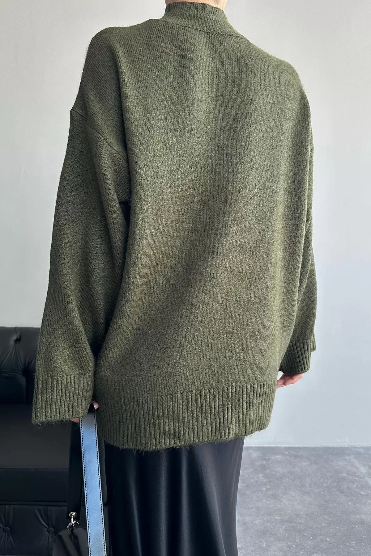 Yarım Balıkçı Yaka Haki Yeşil Uzun Kadın Kazak