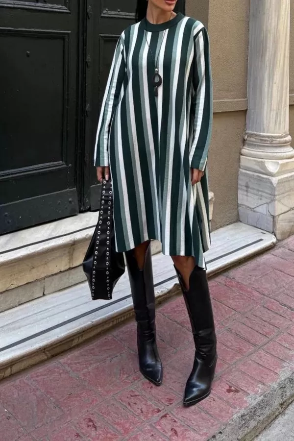 Yeşil Beyaz Çizgili Triko Kısa Elbise