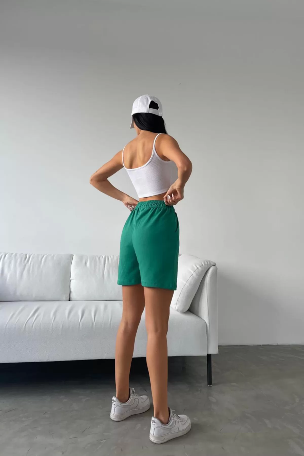 Yeşil Beyaz Şort Askılı Crop Kadın Alt Üst Takım