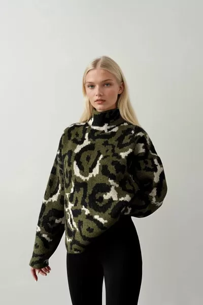 Yeşil Ekru Siyah Kamuflaj Desenli Triko Kadın Kazak