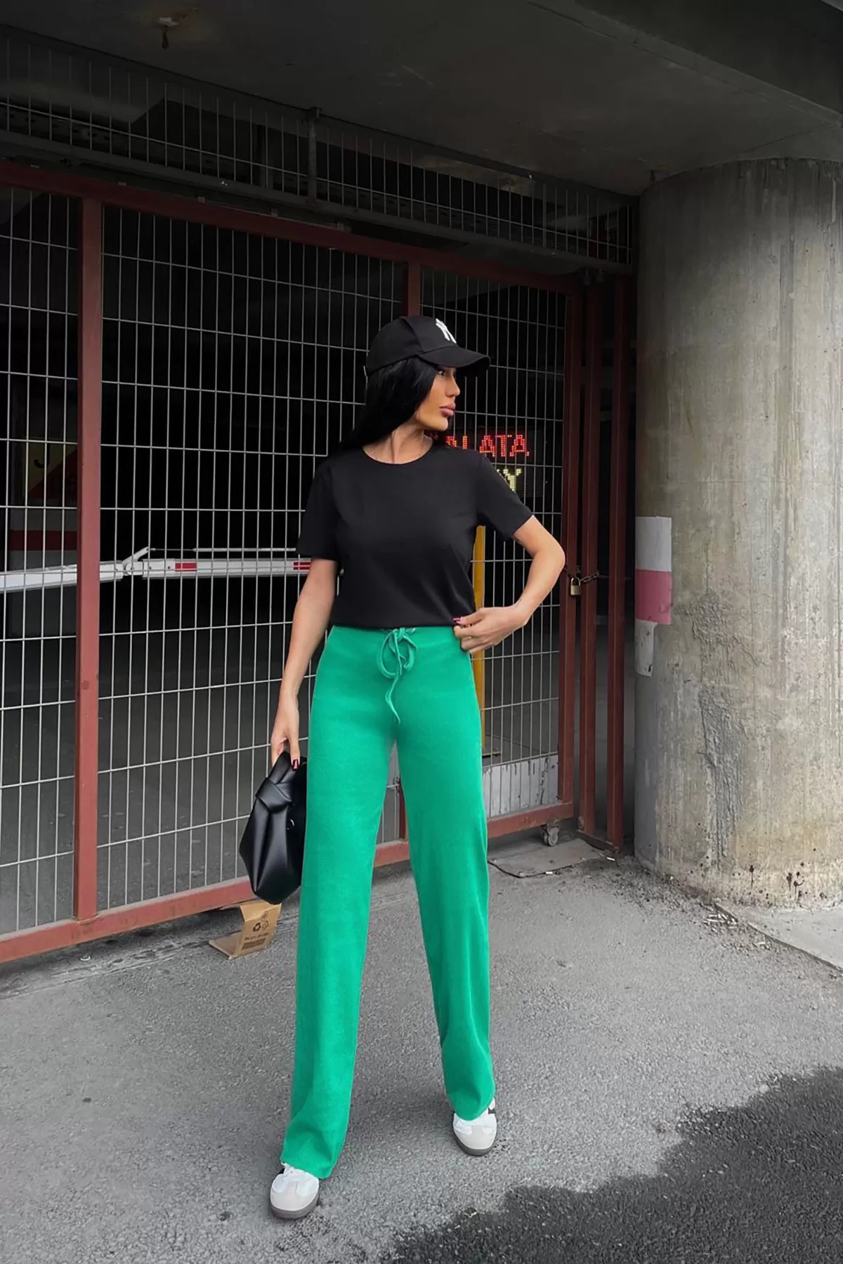 Yeşil Kaşkorse Kadın Pantolon