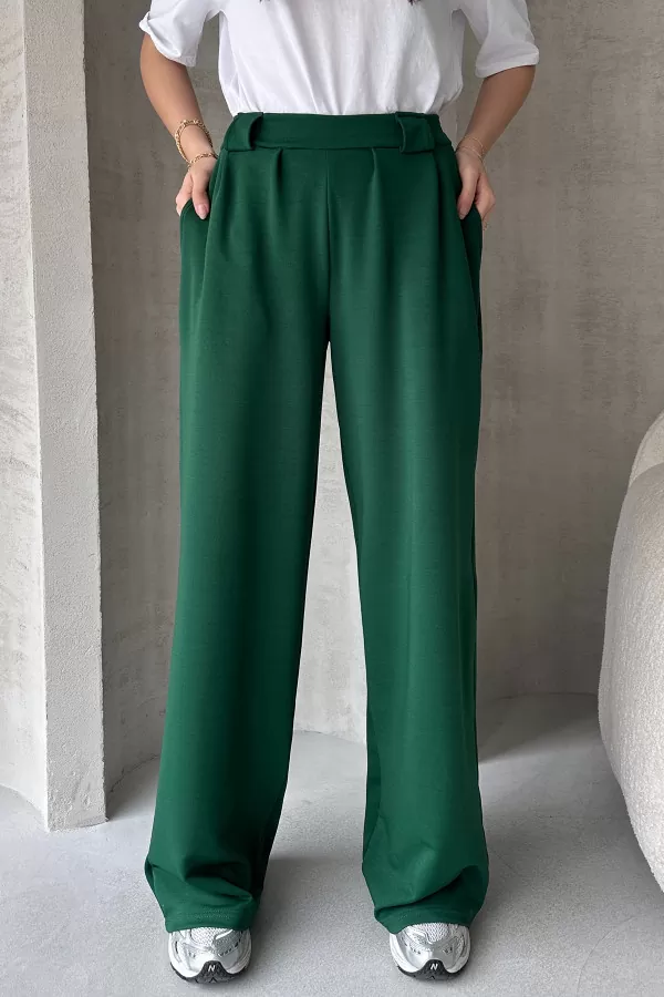 Yeşil Krep Kumaş Salaş Kesim Kadın Pantolon