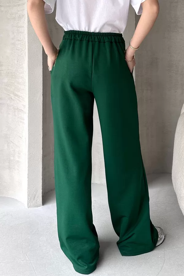 Yeşil Krep Kumaş Salaş Kesim Kadın Pantolon