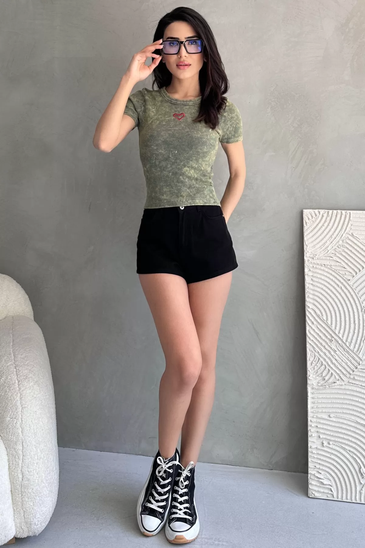 Zeytin Yeşili Yıkamalı Nakışlı Body